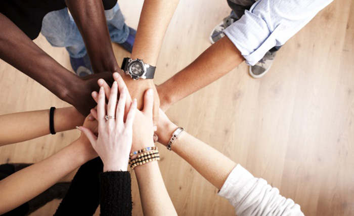 ۱۰ اصل تیمسازی برای استارتآپها بینش+ صمیمیت+توجه+اشتیاق+ ارتباطات+ سازگاری+وفقپذیری+ استعداد+استانداردها+تیمسازی+استارتآپها+تیمسازی+تجربه داشتن+بنیانگذاران+